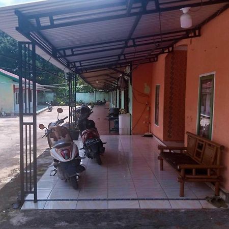 Express O 92251 Jaya Kusuma Homestay Jambi Exterior foto