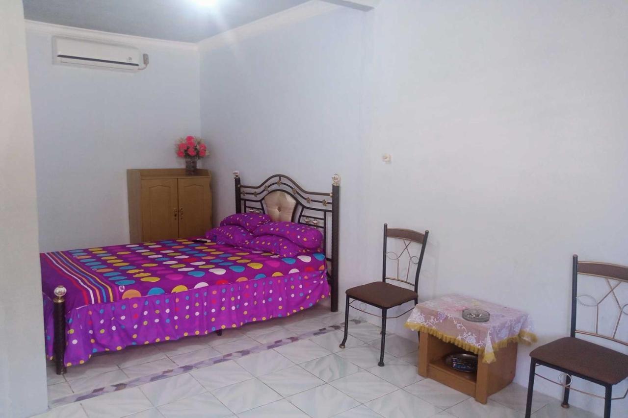 Express O 92251 Jaya Kusuma Homestay Jambi Exterior foto